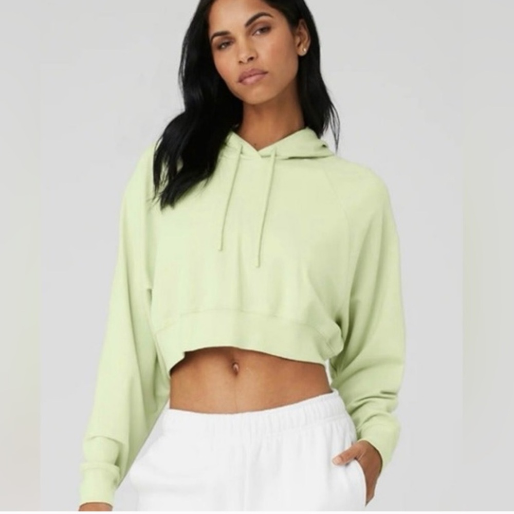 Alo yoga cropped hoodie in green tea